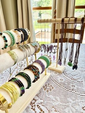 UNLISTED Healing Crystal Jewelry 🌻